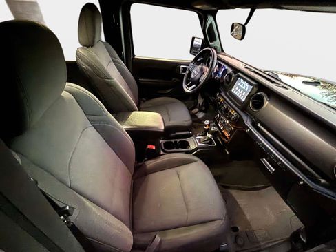 Used 2021 Jeep Wrangler Willys image 26
