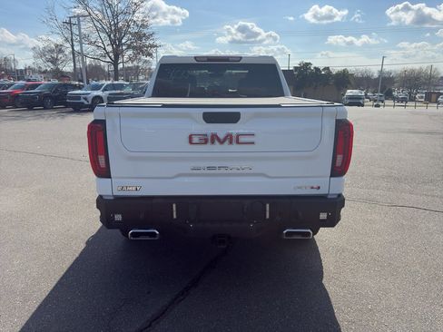Used 2021 GMC Sierra 1500 AT4 image 6