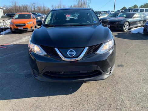 Used 2019 Nissan Rogue Sport S image 14