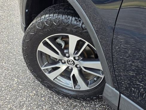 Used 2018 Toyota RAV4 XLE image 35