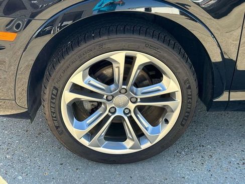 Used 2018 Audi Q3 2.0T Premium image 4
