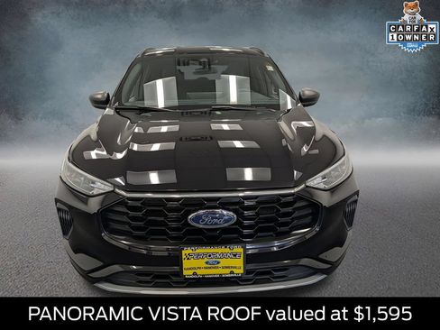 Used 2023 Ford Escape ST-Line w/ Tech Pack #1 AWD/4WD image 2