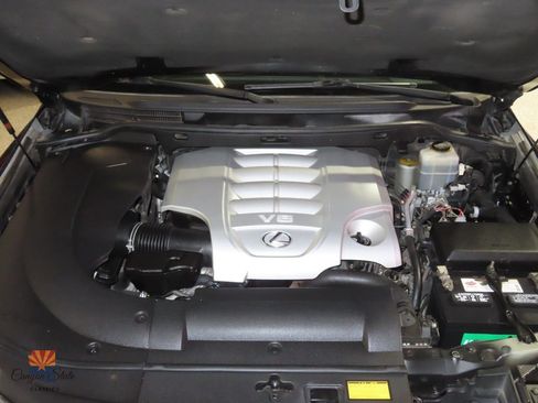 Used 2010 Lexus LX 570 4WD image 4