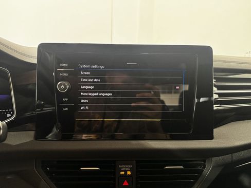 Used 2025 Volkswagen Jetta S FWD image 32