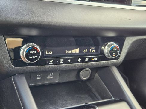 Used 2023 Mitsubishi Outlander ES FWD image 17