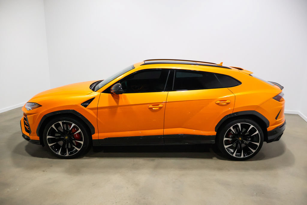 Used 2021 Lamborghini Urus AWD/4WD image 14