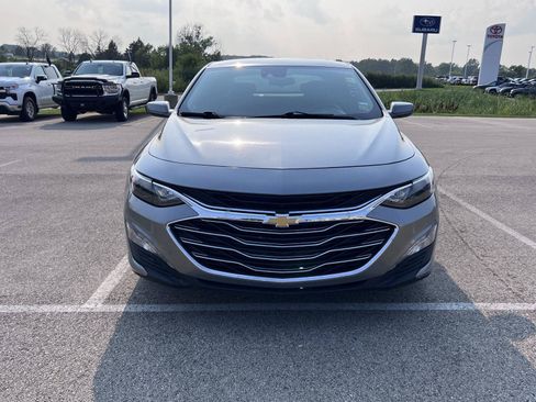 Used 2024 Chevrolet Malibu LT FWD image 2