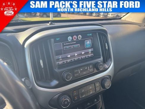 Used 2015 Chevrolet Colorado LT w/ LT Convenience Package image 12