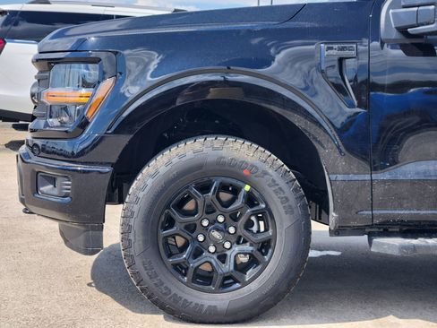 New 2026 Ford F150 XLT w/ XLT Black Appearance Package AWD/4WD image 9