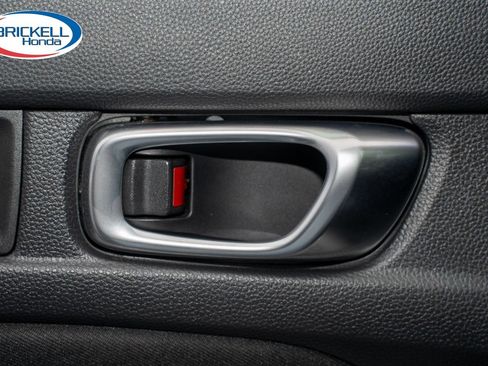 Used 2023 Honda Civic Sport image 28