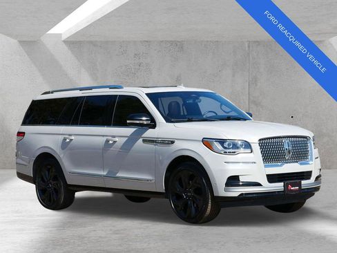 Used 2024 Lincoln Navigator L Reserve AWD/4WD image 1