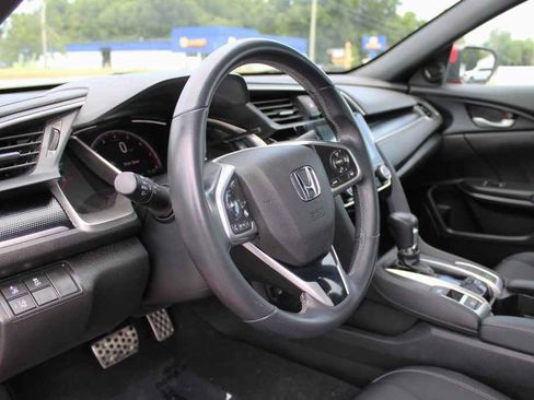 Used 2021 Honda Civic Sport image 14