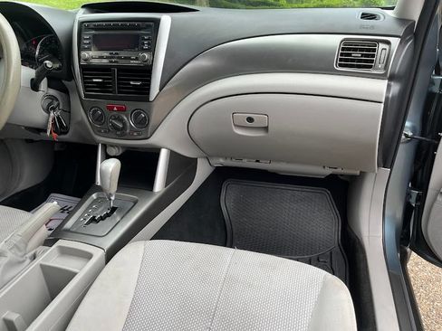 Used 2011 Subaru Forester 2.5X AWD/4WD image 35