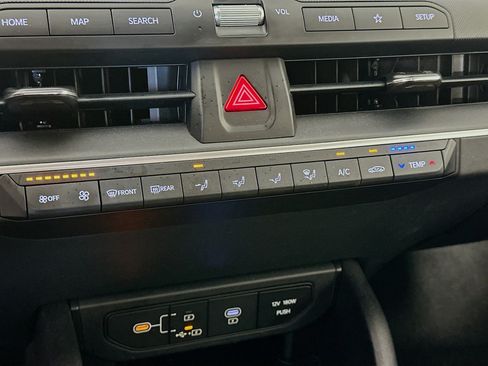 Used 2025 Kia K4 FWD image 23