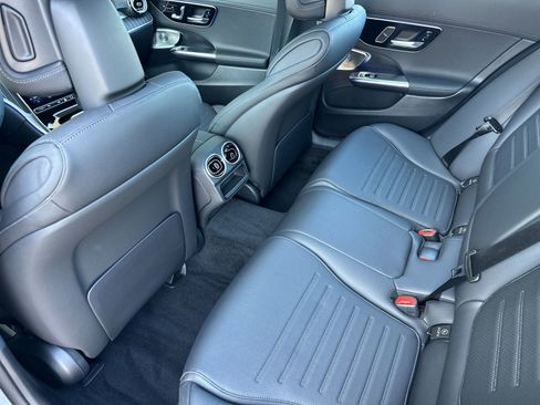 New 2025 Mercedes-Benz C 300 4MATIC Sedan image 12