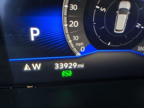 Used 2022 Volkswagen Tiguan SE R-Line image 19