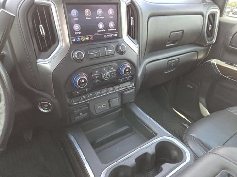 Used 2020 Chevrolet Silverado 1500 RST AWD/4WD image 31