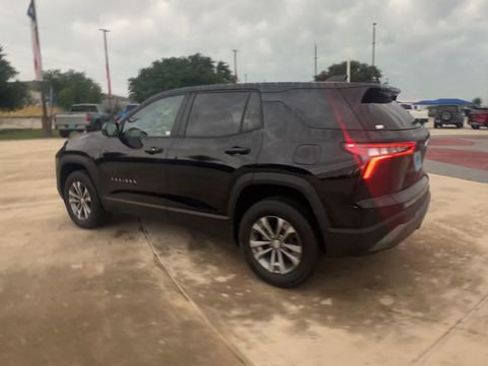 Certified 2026 Chevrolet Equinox LT FWD image 6