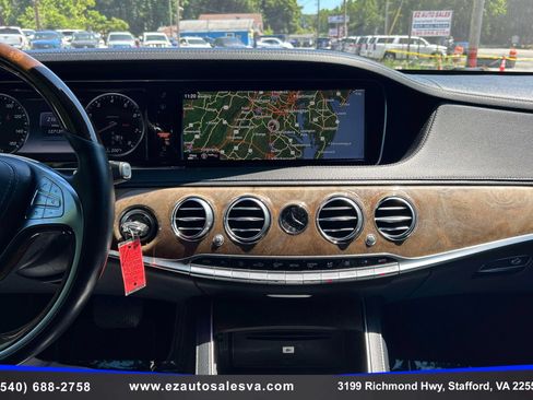 Used 2015 Mercedes-Benz S 550 4MATIC Sedan image 16