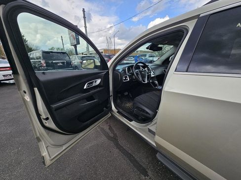 Used 2013 Chevrolet Equinox LT w/ Driver Convenience Package image 18