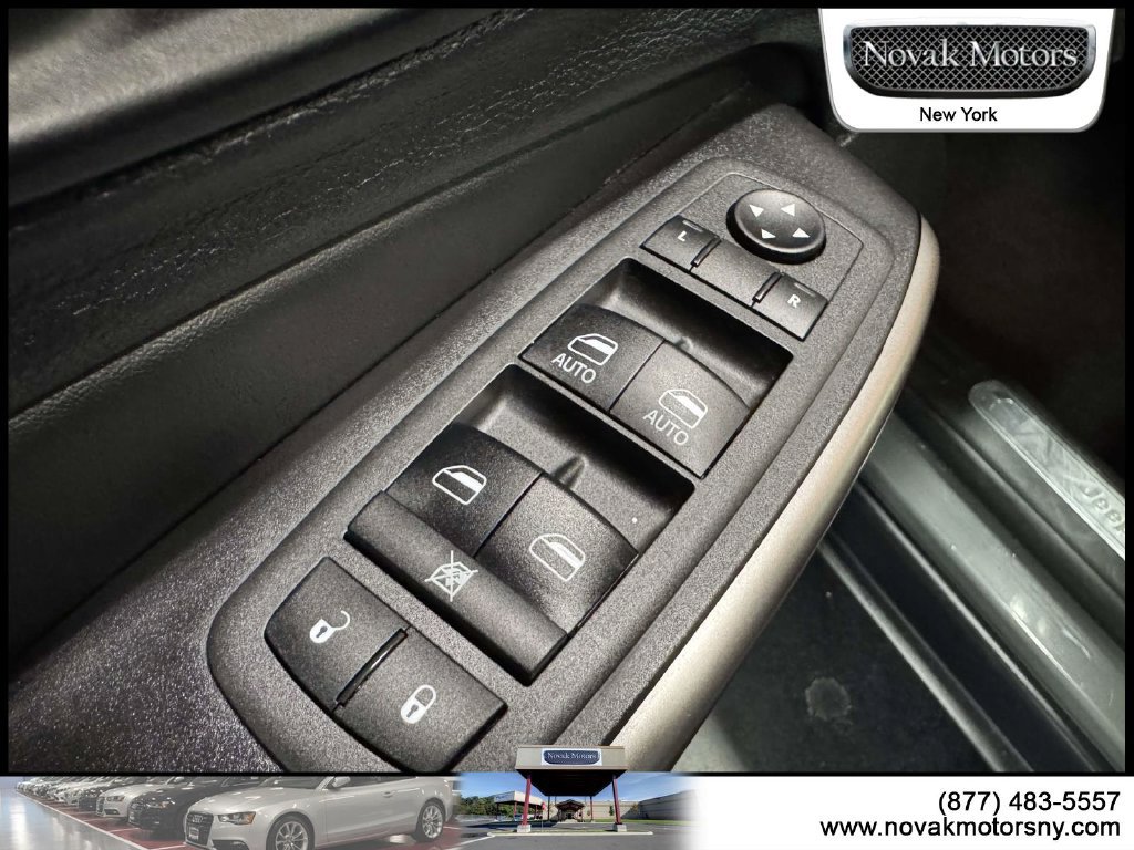 Used 2021 Jeep Cherokee Limited w/ Elite Package AWD/4WD image 18