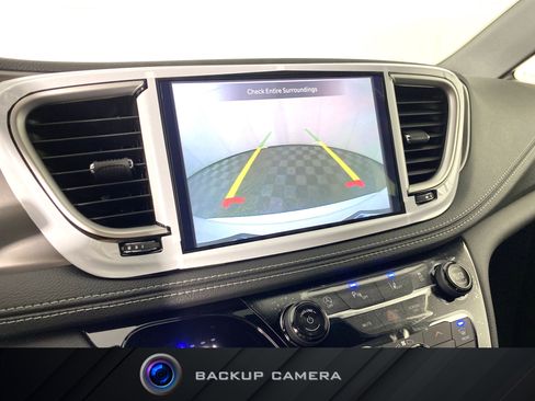 New 2026 Chrysler Pacifica Select FWD image 4