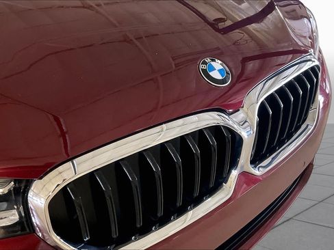 Used 2023 BMW 540i xDrive AWD/4WD image 29