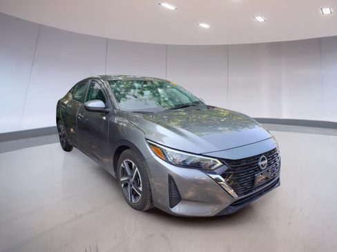Used 2024 Nissan Sentra SV FWD image 1