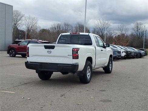 New 2026 Nissan Frontier S image 4