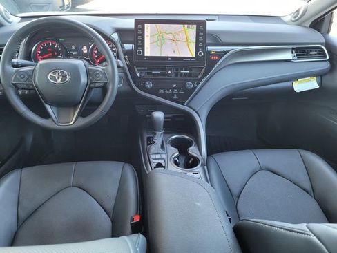 Used 2023 Toyota Camry XSE w/ Navigation Package image 6