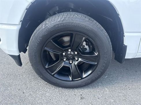Used 2022 RAM 1500 Big Horn image 10
