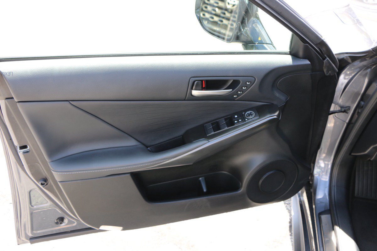 Used 2023 Lexus IS 300 w/ Premium Package RWD image 17