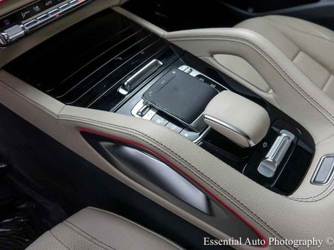 Used 2020 Mercedes-Benz GLS 450 4MATIC image 27