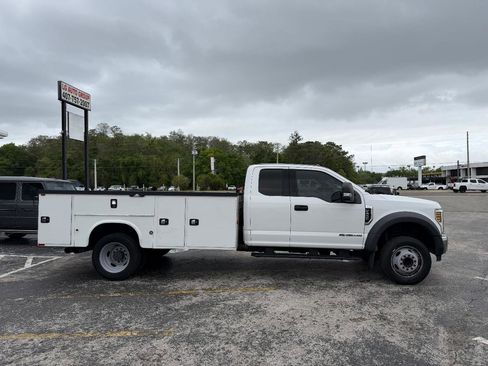 Used 2019 Ford F450 XLT image 8