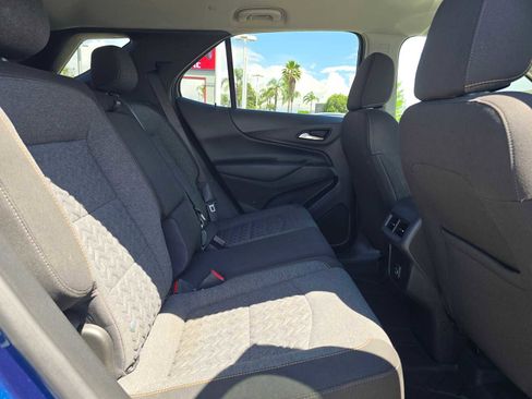 Used 2022 Chevrolet Equinox LT FWD image 12