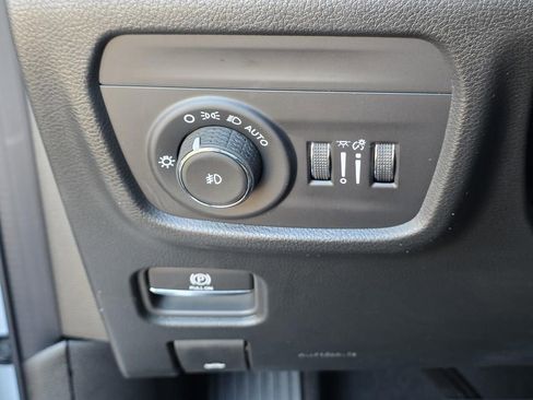 New 2025 Jeep Grand Cherokee L Summit image 38