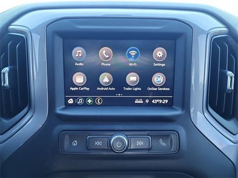 Used 2022 Chevrolet Silverado 1500 Custom Trail Boss image 20