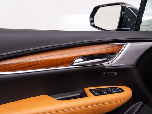 Certified 2023 Cadillac XT5 Premium Luxury w/ Technology Package image 16