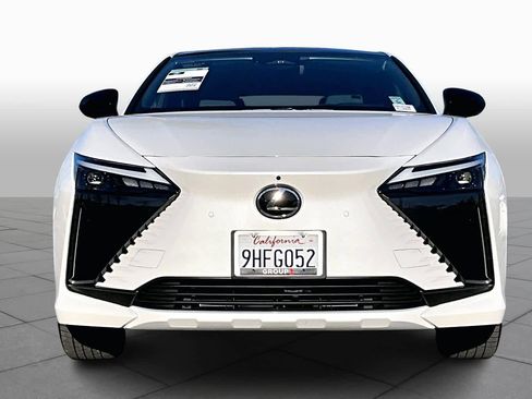 Used 2023 Lexus RZ 450e Premium image 3