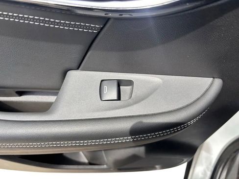 Used 2023 Buick Envision Essence w/ Sport Touring Package FWD image 20