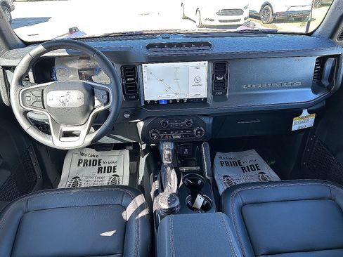 New 2025 Ford Bronco Badlands w/ Sasquatch Package AWD/4WD image 8