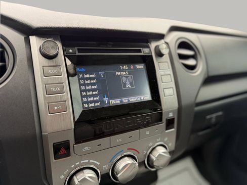 Used 2018 Toyota Tundra SR image 42