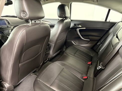 Used 2017 Buick Regal Sport Touring image 39