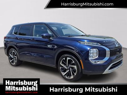 Used 2025 Mitsubishi Outlander SE
