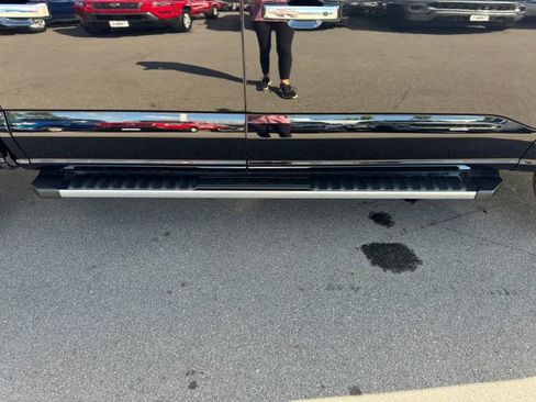 New 2024 Ford F150 XLT w/ Equipment Group 302A MID image 46