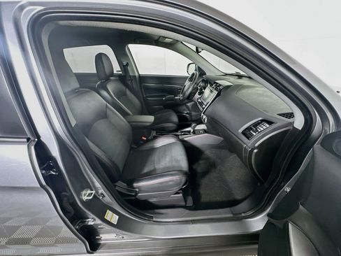 Used 2024 Mitsubishi Outlander Sport AWD image 29