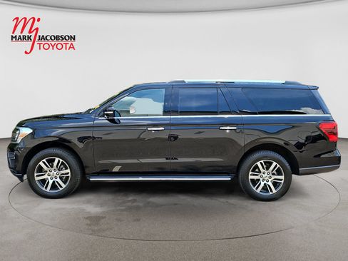 Used 2022 Ford Expedition Max Limited RWD image 15