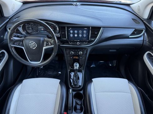 Used 2019 Buick Encore Preferred image 17