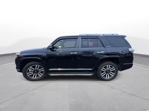 Used 2016 Toyota 4Runner Limited image 9