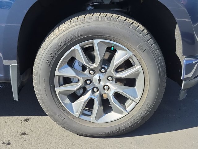 Used 2021 Chevrolet Silverado 1500 RST w/ Convenience Package II RWD image 14